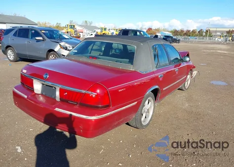 2000 Mercury Grand Marquis Gs z USA, uszkodzony, nr VIN 2MEFM74W0YX619084